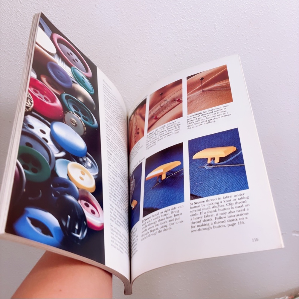 Singer Sewing Essentials Book - Picture 3 of 3